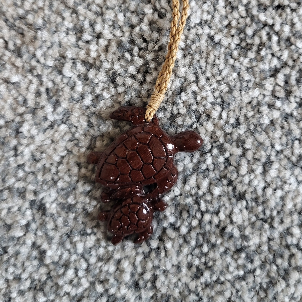 Brown Turtle Pendant Necklace